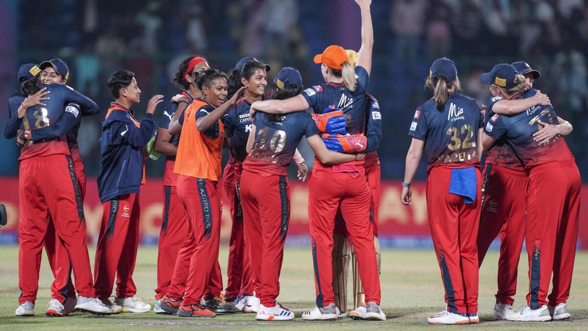 WPL 2024: RCB pulls off last-over thriller to knock out Mumbai Indians; to face Delhi Capitals in final